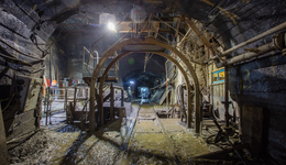 阜新一煤矿瞒报事故，曾被行政处罚11次、成为执行人9次