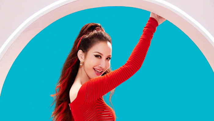 逝者｜告别李玟，华语乐坛的第一个全球化音符