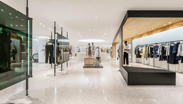 商务女装LILY质检不合格被罚43万元，但这不是它唯一的烦恼