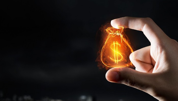 今年来14家港股公司宣布私有化退市，“撤退”背后带着怎样的思量？