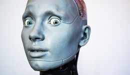 每周奇趣掠影丨瑞士召開(kāi)世界上首場(chǎng)“人機(jī)”新聞發(fā)布會(huì)，機(jī)器人稱“不會(huì)反抗人類”