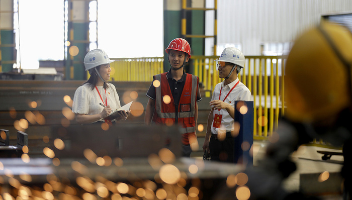 刘元春：中国经济下行是结构性还是周期性？货币政策绝非无效