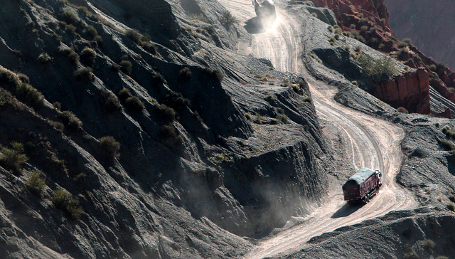露天矿区ESG新思路：无人卡车悄然兴起|寻找低碳启明星⑧