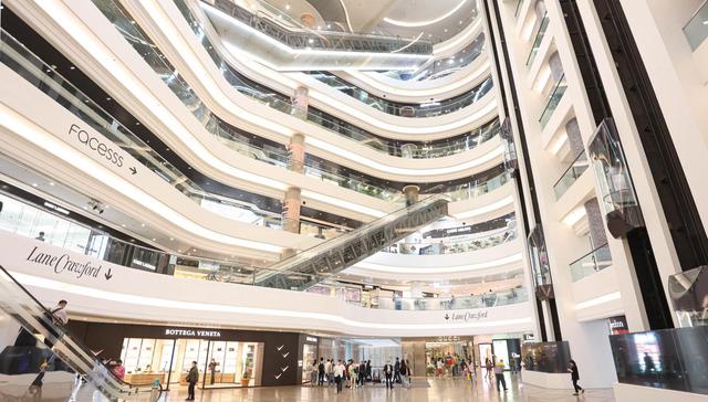 内地游客爱上City Walk不再买买买，香港商铺租金反弹难！