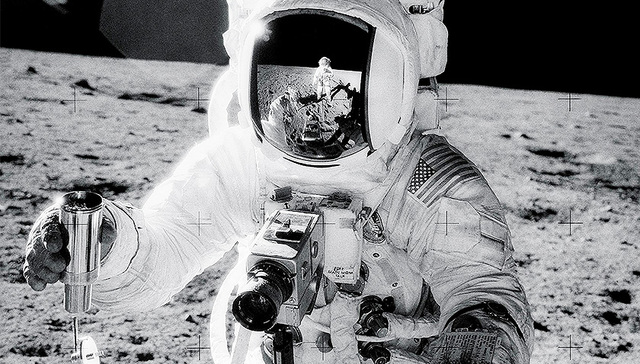 【图集】我国计划2030年前实现载人登月：镜头下，回顾人类半世纪探月之旅