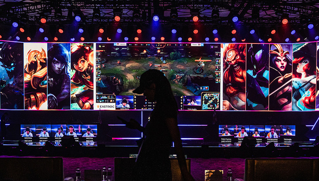 门票最贵最难买、相关特许产品多次上新，杭州亚运电竞项目炙手可热