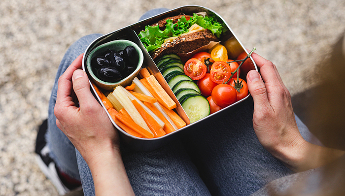 进化掉食欲的“白人饭”：难吃，但人人都在玩梗效仿