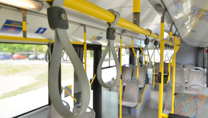 聂日明：公交停运后，基本出行的民生应当靠政府，还是靠市场？