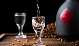 【深度】“静悄悄”买卖大唐酒业，“供应链第一股”怡亚通的白酒故事难以为继