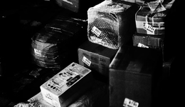 赚“辛苦钱”的快递生意，为何不受资本待见？