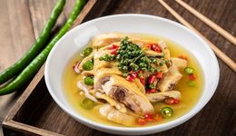 IPO雷达 | 门店数量超千家，老乡鸡冲中式快餐第一股，税收福利连年增加