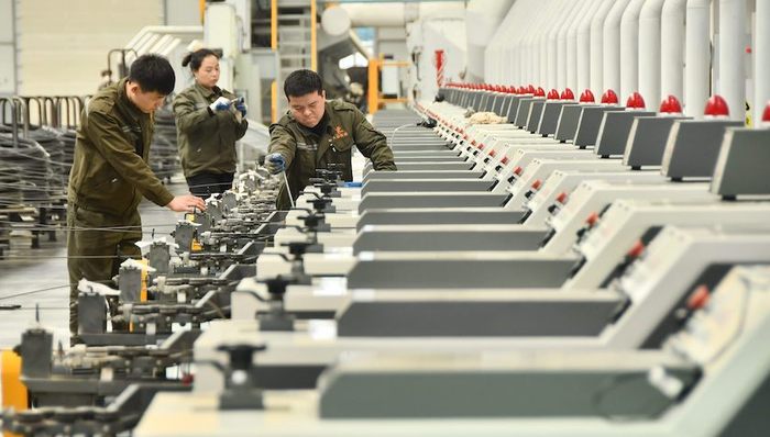 滕泰：正确看待民营经济人士通过合法合规经营获得的财富