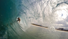 劝张一鸣退休：互联网里“前浪”不忘，“后浪”之师