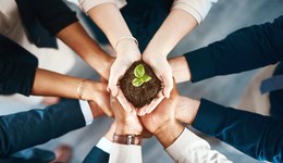 直通部委 | 發(fā)改委：近期將出臺(tái)促進(jìn)民營(yíng)經(jīng)濟(jì)政策文件 商務(wù)部：上半年網(wǎng)上零售額同比增長(zhǎng)13.1%