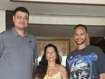 李凯尔正式入籍中国，与姚明见面、将和中国男篮汇合