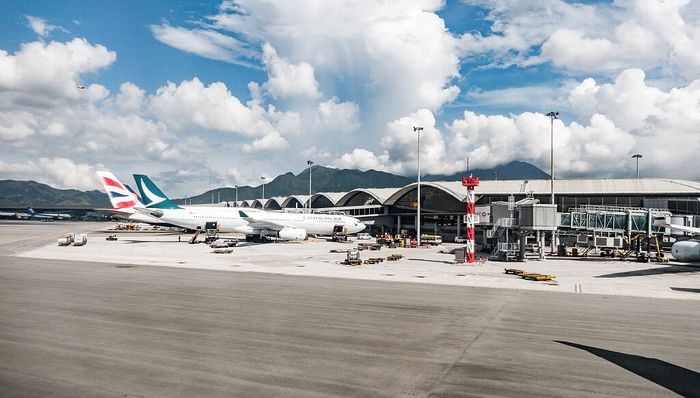 国泰航空客机中断起飞致旅客受伤，初步调查报告公布