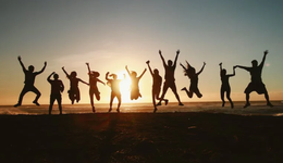 均價(jià)5000元起，誰(shuí)在為研學(xué)買單?