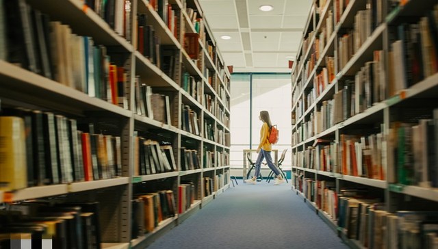 地方新闻精选 | 安徽省教育厅回应多所大学未向社会开放 梵净山金顶建筑外墙粉刷遭质疑