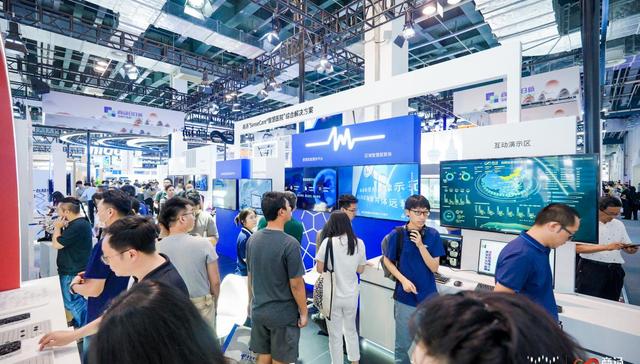 探索医疗大模型应用新范式，商汤推出升级版“SenseCare®智慧医院”综合解决方案