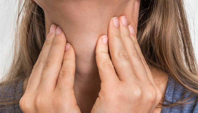 知名主播冯提莫患“甲状腺癌晚期”？到底是不是“幸福癌”？