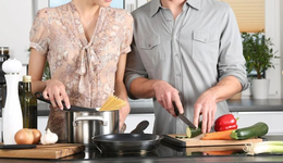 预制菜的浪潮席卷到了便利店