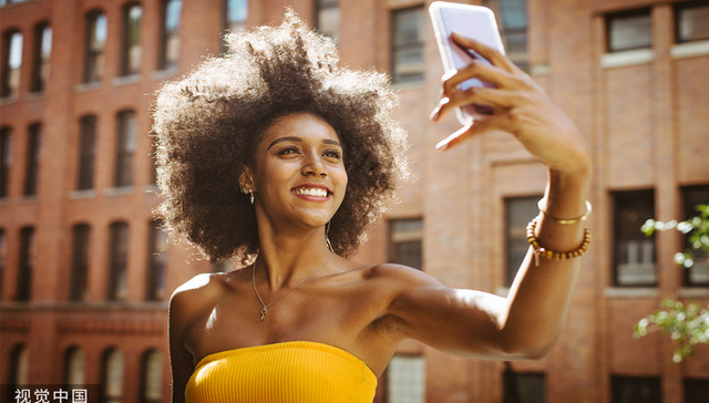 传音控股;手机;半年报