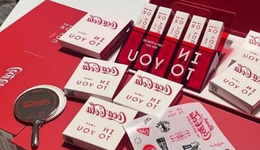 “血液里都流着茶百道”的年轻人为什么偏爱联名？