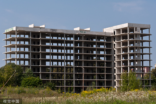 【评论】女子停交房贷上黑名单，对烂尾楼业主当有更多保护