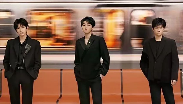 情怀消费,粉丝,TFBOYS,演唱会,黄牛,