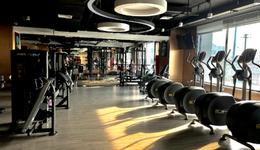 月入兩萬，才能健身自由？