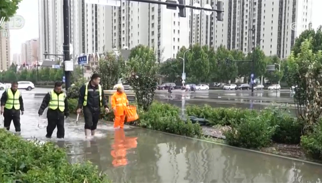 强降雨,排涝,防汛,红色预警信号,积水,水利,水位,非机动车,裕华区,地道桥