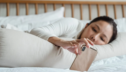 我在AI網(wǎng)站“談網(wǎng)戀”