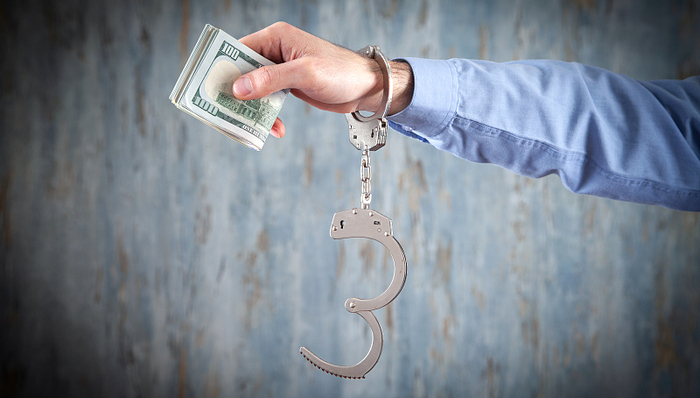 上交所：对IPO药企销售推广，投行应重点关注商业贿赂等事项