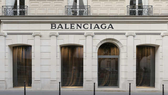 巴黎世家成立超一百年才首次官宣品牌大使，晚了吗？