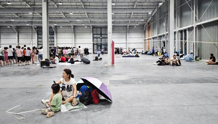 京津冀强降雨｜现场：首钢园安置点的灾民可以回家了