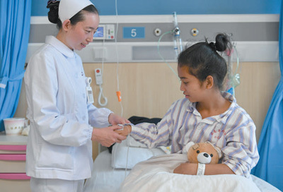 先心病,医生,老挝,超声机,实时超声,筛查,介入手术,综合医院,患儿,阜外心血管病医院