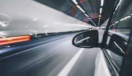 不成功便成“妖”，众泰汽车为何难涅槃？