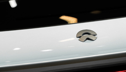 蔚來重回“生死線”之上