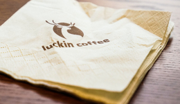 瑞幸又殺回來(lái)了