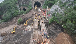 这么近，那么远：个体要如何面对气候变化？｜编辑部聊天室