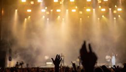 音乐演出的另一面：卖不动票、Livehouse关停、口碑下滑