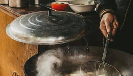 蒼蠅館，守護(hù)美食“最后一塊凈土”