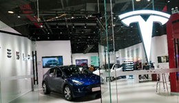 特斯拉最年輕高管CFO扎克離職，曾被視為馬斯克繼任者