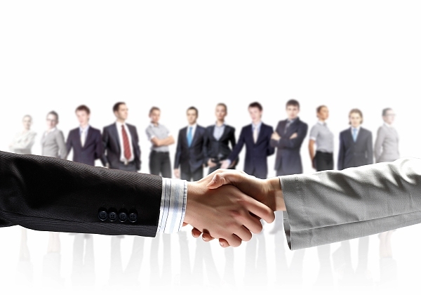 珠海华润银行迎新行长钱曦，曾担任招行多个分行行长