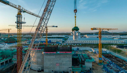 玲龍一號全球首堆步入安裝高峰期