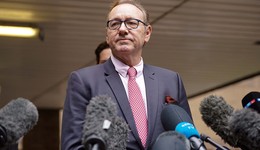 演艺界为何是性骚扰重灾区？从凯文·史派西性骚扰案判决谈起