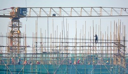 7月新增貸款大幅不及預期，居民房貸需求疲弱是主要拖累