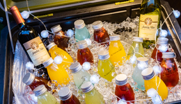 酒企营销新趋势：农村包围城市，线上攻占线下