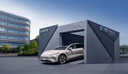 蔚来的对手还是盟友？换电国家队飞凡超级换电站进京