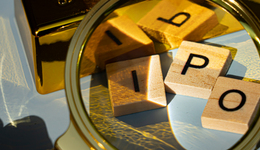 300亿，创业教父李泽湘第一个IPO来了